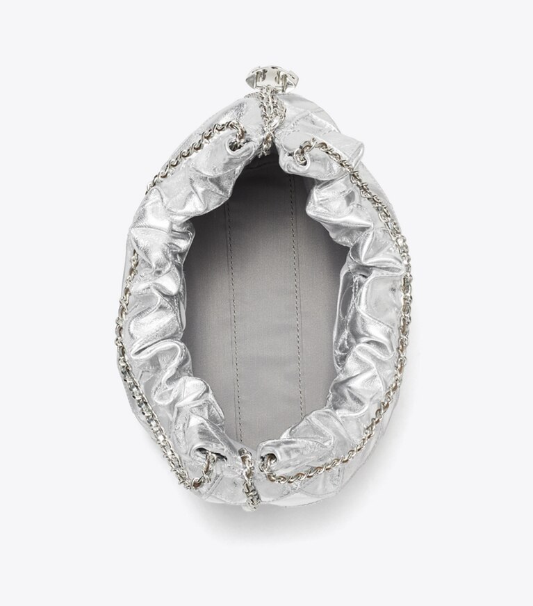 Tory Burch designer sacs à bandoulière Sac hobo mini Fleming métallisé dans Silver vue du dessus