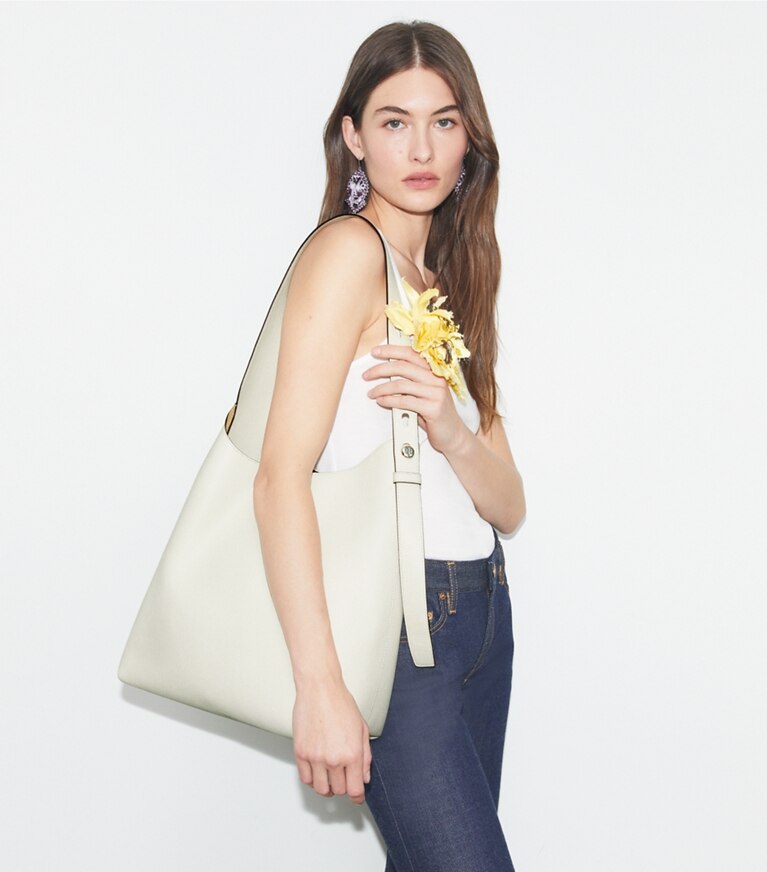 Tory Burch designer sacs hobo Sac Hobo Romy in Light Cream angle