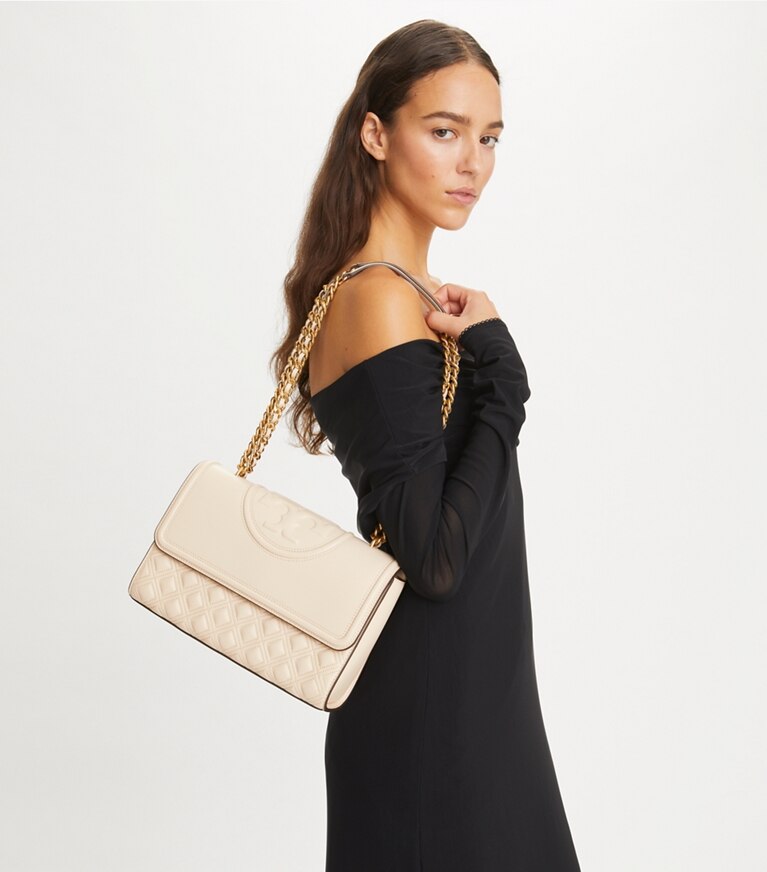 Tory Burch designer sacs porté épaule Sac porté épaule convertible Fleming in New Cream angle