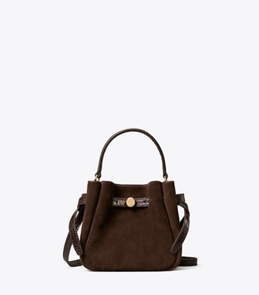 Tory Burch designer sacs à bandoulière Sac seau mini Romy en suède dans Dark Cocoa de face