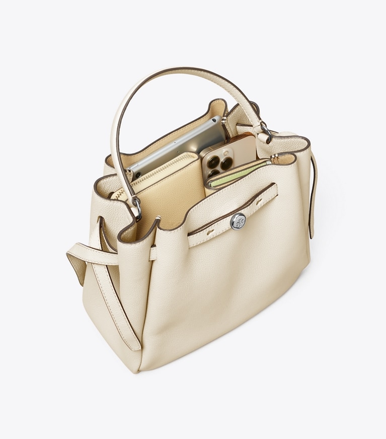 Tory Burch designer sacs à bandoulière Sac seau Romy in Light Cream angle