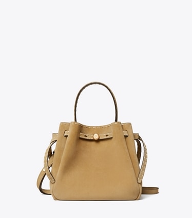 Tory Burch designer sacs à bandoulière Sac seau Romy en daim à coutures apparentes in Butter front