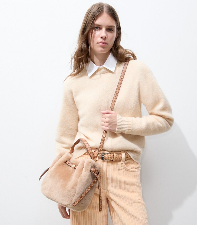 Tory Burch designer sacs à bandoulière Sac seau Romy en rason dans Teddy supplémentaire sur le modèle