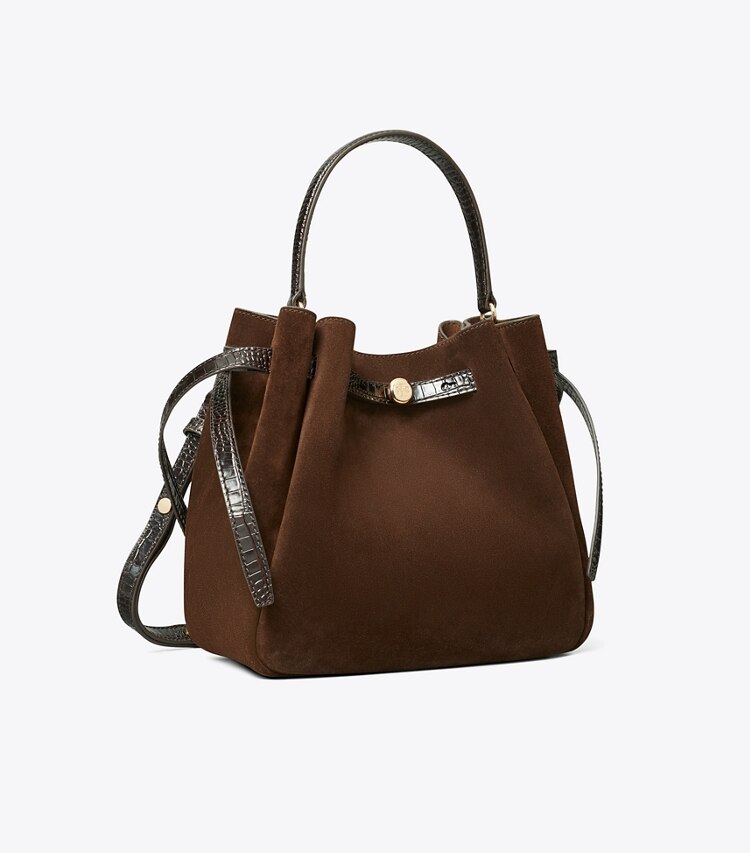 Tory Burch designer sacs à bandoulière Sac seau Romy en suède dans Dark Cocoa angle