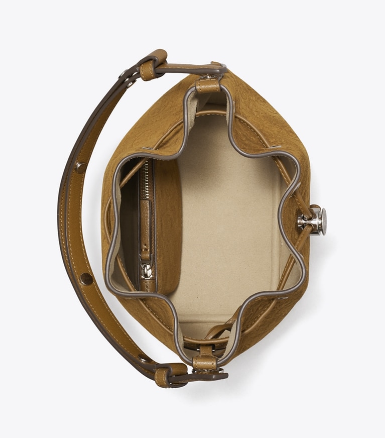 Tory Burch designer sacs à bandoulière Sac seau T Monogram en daim in CHICORY BROWN angle