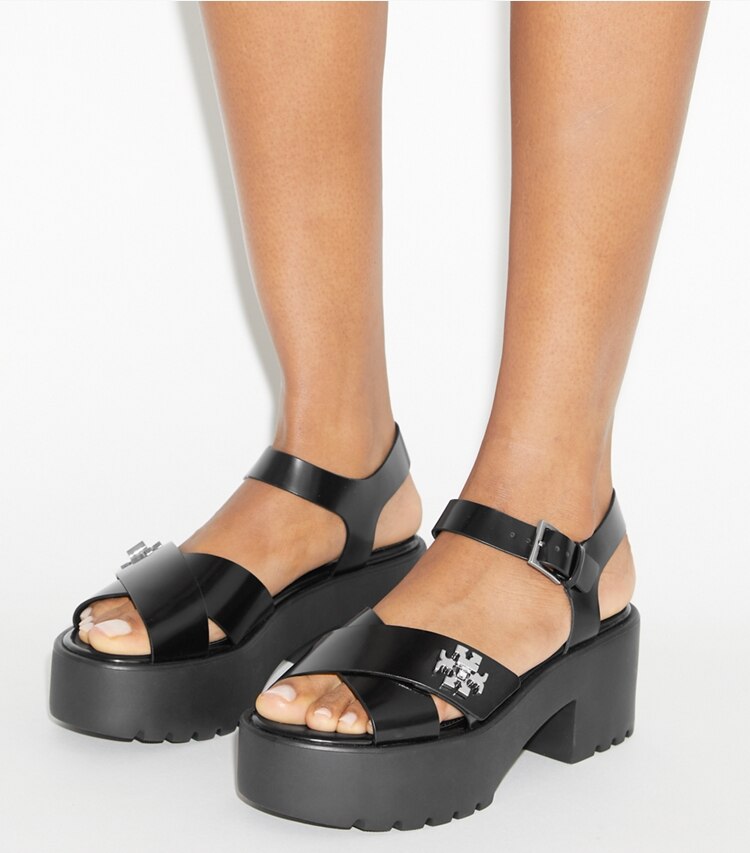 Tory Burch designer sandales Sandale à fermoir, plateforme et talon cranté dans BLACK accessoire sur le modèle