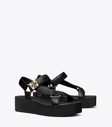 Tory Burch designer sandales Sandale à plateforme Mellow dans PERFECT BLACK / GOLD / PERFECT BLACK angle