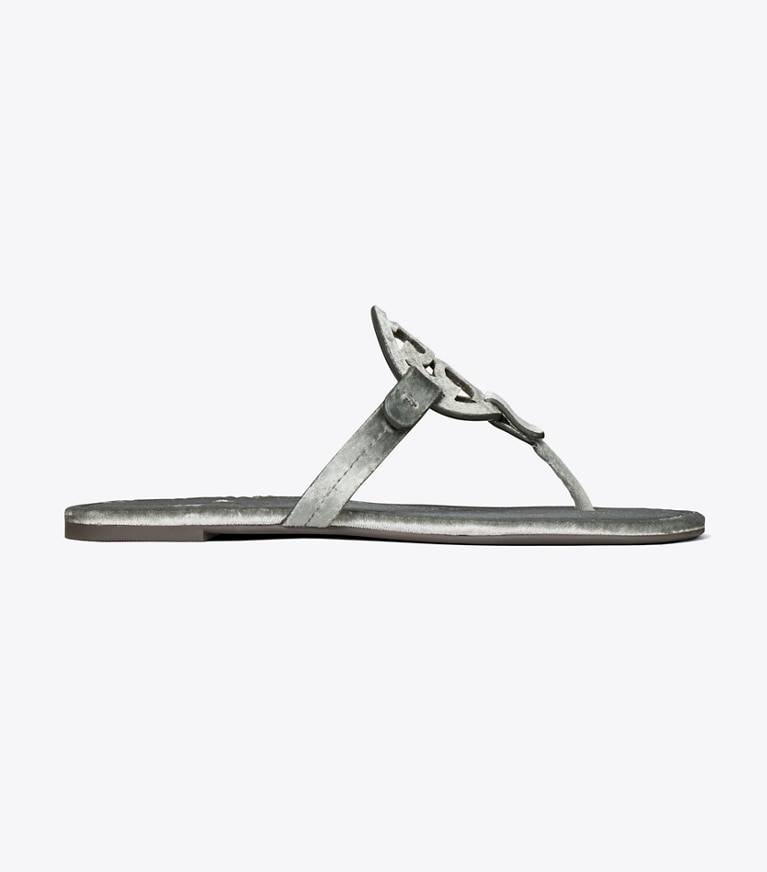 Tory Burch designer sandales Sandale Miller en velours dans LAVA GREY de côté