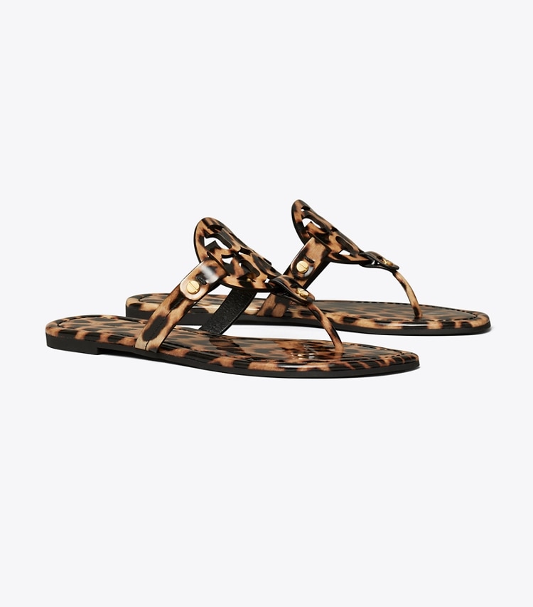 Tory Burch designer sandales Sandale Miller vernie imprimée dans CLASSIC LEOPARD angle