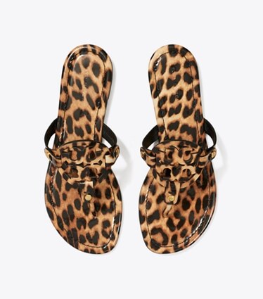 Tory Burch designer sandales Sandale Miller vernie imprimée dans CLASSIC LEOPARD vue du dessus