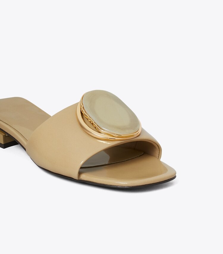 Tory Burch diseñador sandalias Sandalia con tacón Patos en PALO SANTO detalle