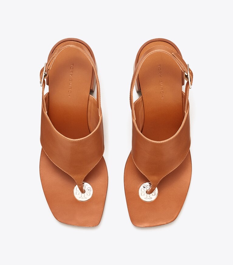 Tory Burch diseñador sandalias Sandalia con tacón tipo moneda doble T en TAN vista superior