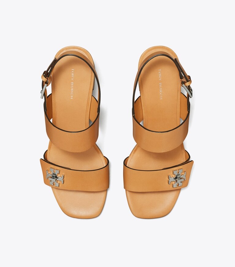 Tory Burch diseñador sandalias Sandalia con tacón y broche giratorio en CAMELLO vista superior