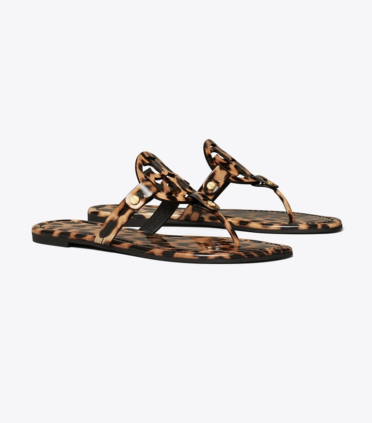 Tory Burch diseñador sandalias Sandalia de charol estampado Miller en CLASSIC LEOPARD ángulo