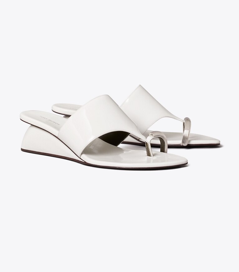 Tory Burch diseñador sandalias Sandalia de cuña Pierced en CIRRUS CLOUD ángulo