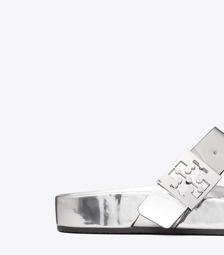Tory Burch diseñador sandalias Sandalia Mellow con tira en T en ARGENTO detalle