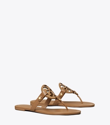 Tory Burch diseñador sandalias Sandalia Miller en ALMOND FLOUR ángulo