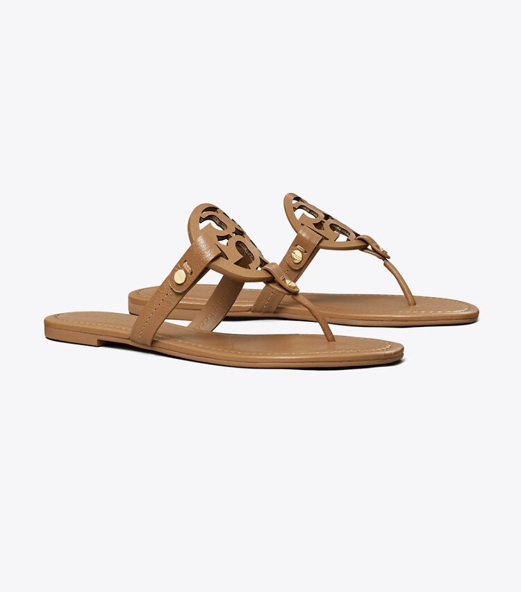 Tory Burch diseñador sandalias Sandalia Miller en ALMOND FLOUR ángulo