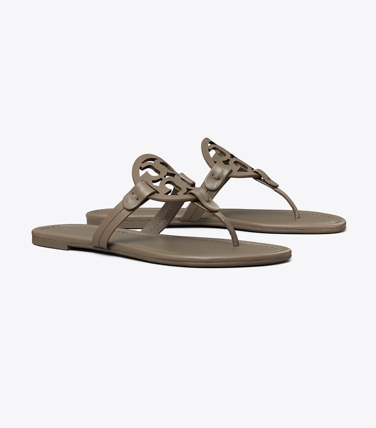 Tory Burch diseñador sandalias Sandalia Miller en SMOKY BROWN ángulo