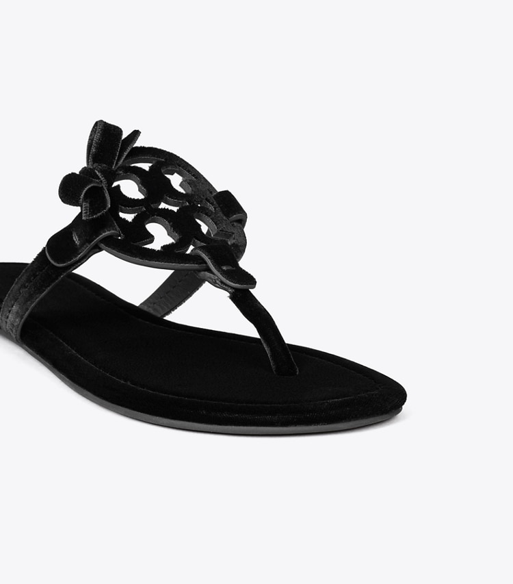 Tory Burch diseñador sandalias Sandalia Miller de terciopelo en PERFECT BLACK / PERFECT BLACK detalle