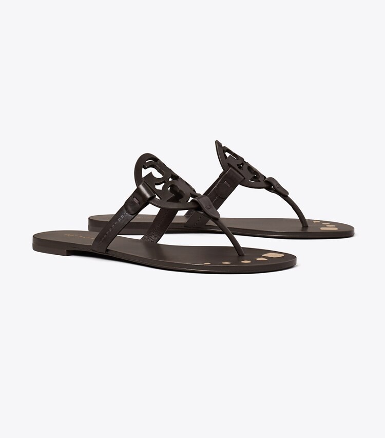 Tory Burch diseñador sandalias Sandalia Miller Nail Polish en COCOA ángulo