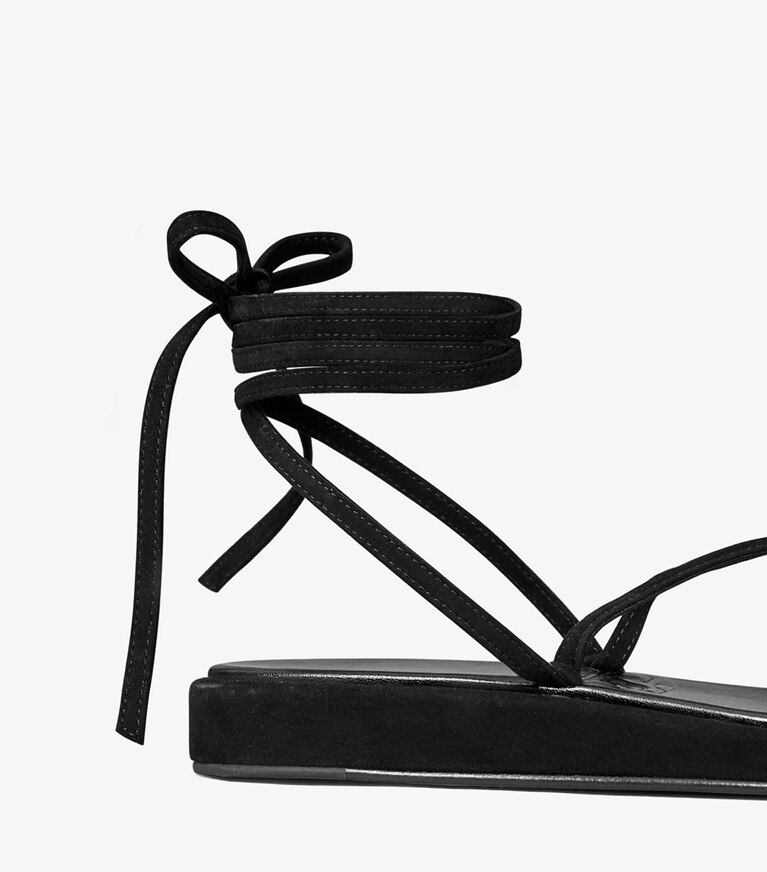 Tory Burch diseñador sandalias Sandalias Capri cruzadas al tobillo en BLACK detalle