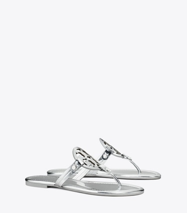 Tory Burch diseñador sandalias Sandalias Miller metálicas en PLATINUM ángulo