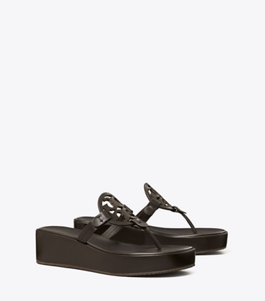 Tory Burch designer sandali Sandalo Miller con zeppa in COCOA angle