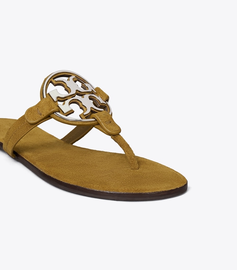 Tory Burch designer sandali Sandalo Miller metallizzato in OLIVE TWIG / SILVER dettaglio