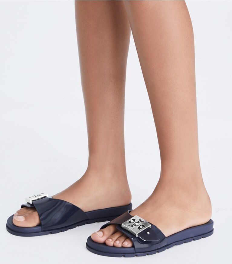 Tory Burch designer sandali Sandalo slider con fibbia in NEW NAVY / SILVER angle