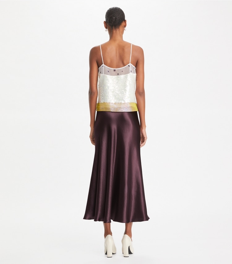 Tory Burch designer unterteile Satinrock in Dark Garnet on model back