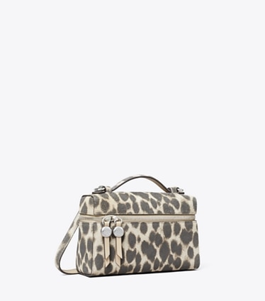 Tory Burch designer crossbody bags Schlanke Romy Handtasche aus Wildleder mit Tragegriff oben in Cheetah angle