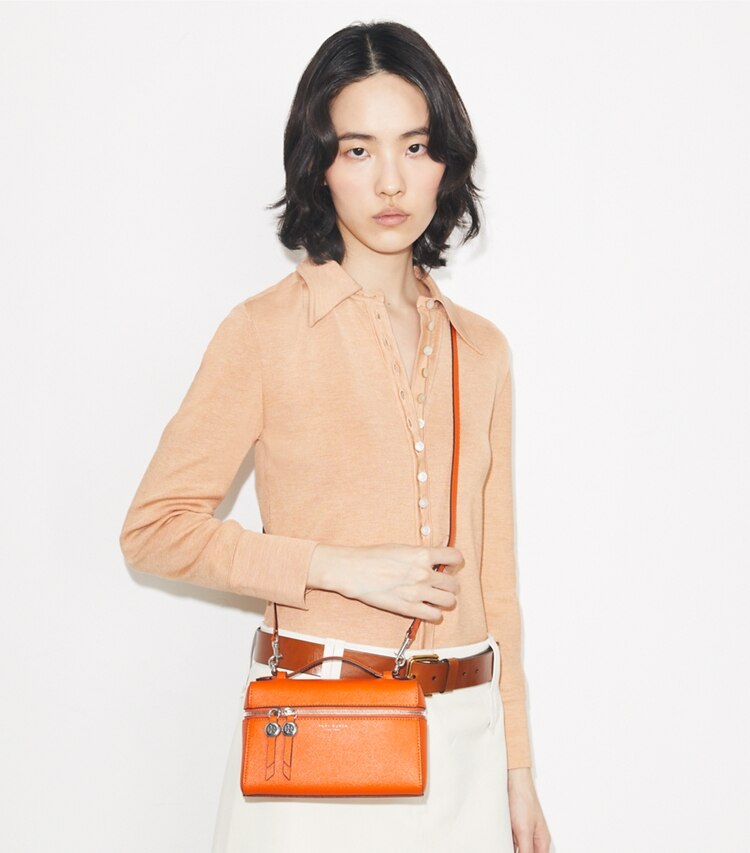 Tory Burch designer kleine taschen Schlanke Romy Handtasche mit Tragegriff oben in Orange accessory on model