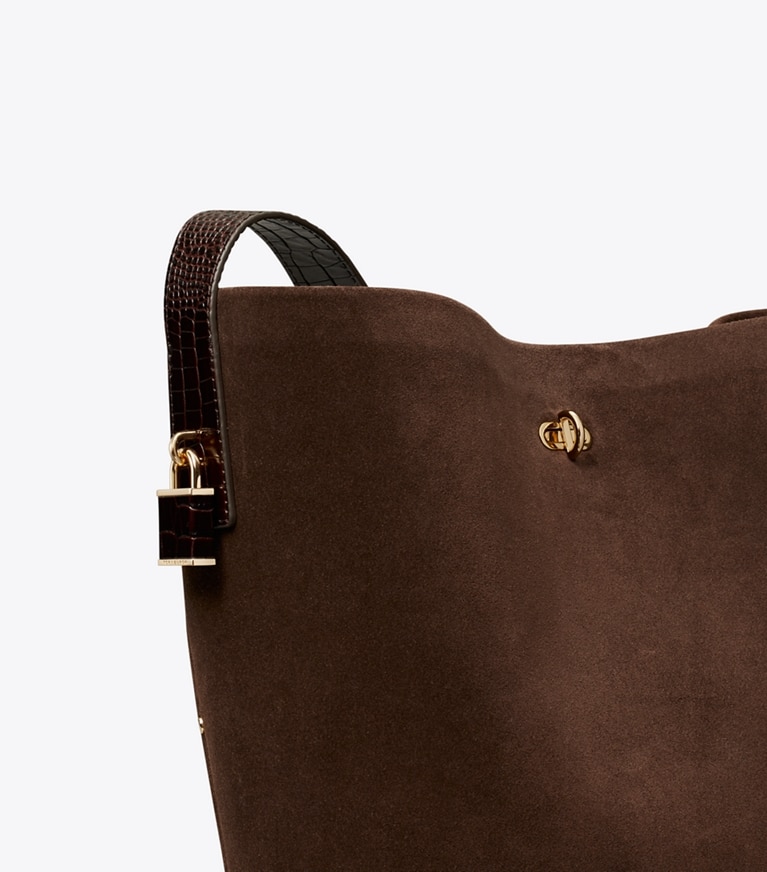 Tory Burch designer schultertaschen Schmale Lock Bucket Bag aus Wildleder in Dark Cocoa detail