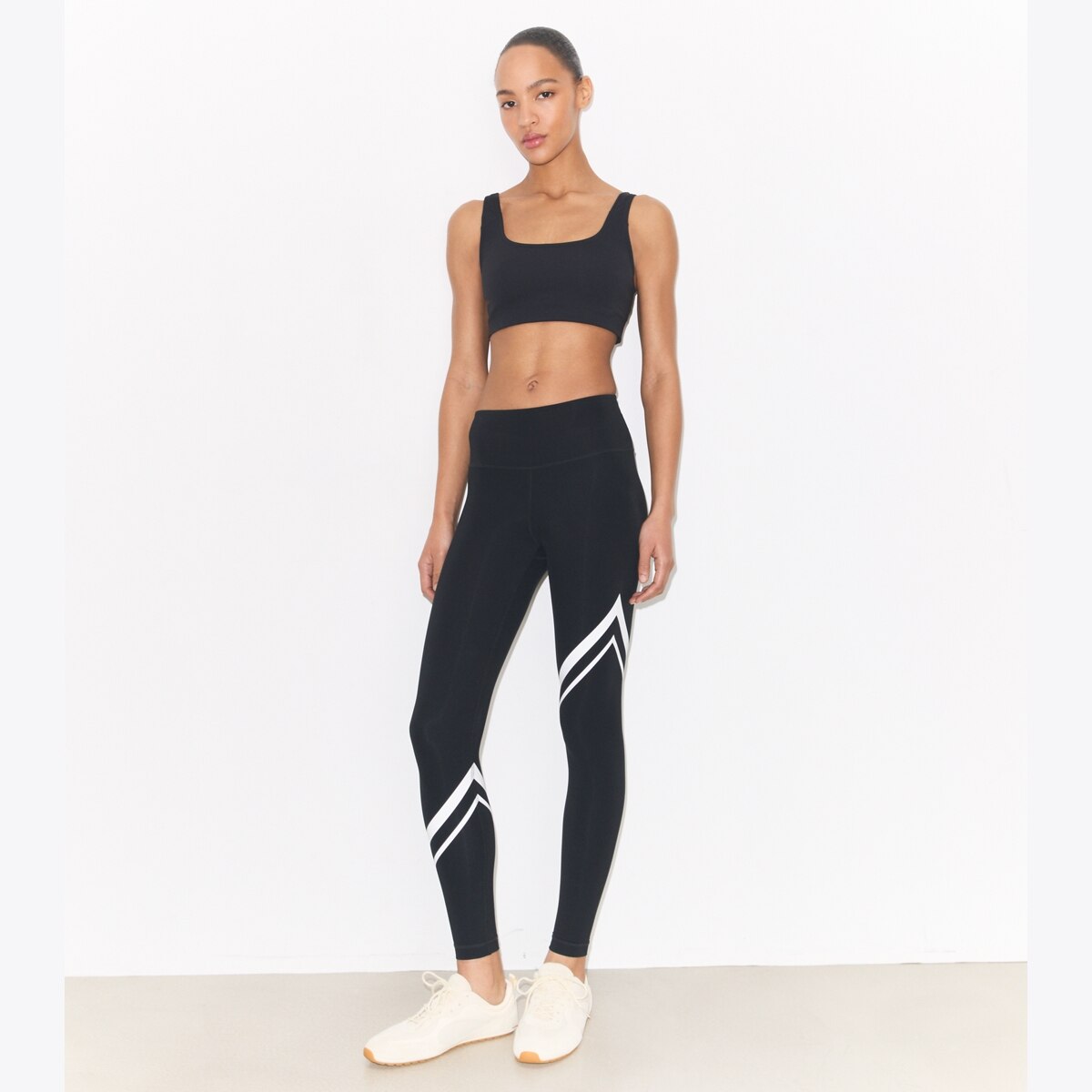 SCULPT COMPRESSION DIAGONAL CHEVRON LEGGING - thumbnail 2
