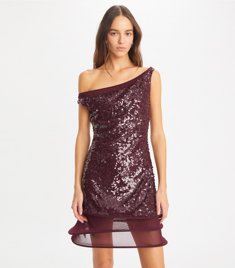Tory Burch designer ドレス スパンコール フープドレス in Dark Eggplant on model detail