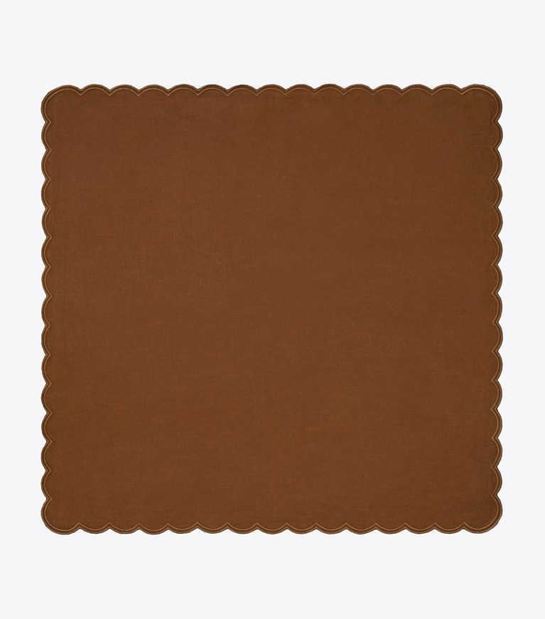 Tory Burch diseñador mantelería Set de 6 servilletas de lino festoneadas para cena en Brown frente