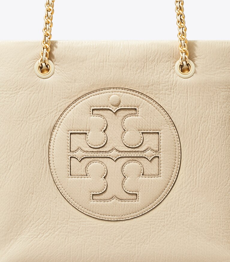 Tory Burch designer borse shopping Shopping Ella in vernice increspata con catena in Oats angle
