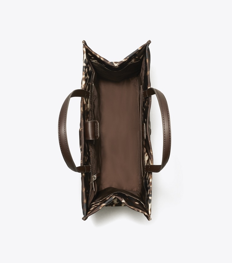 Tory Burch designer borse shopping Shopping Ella piccola in nylon stampato in Fall Fawn angle