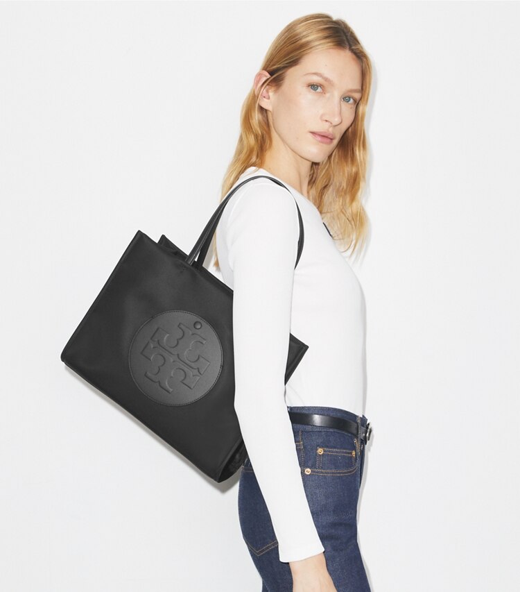 Tory Burch designer borse shopping Shopping piccola Ella in Black accessory on model