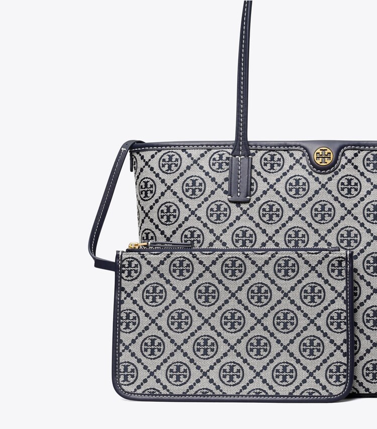 Tory Burch designer borse shopping Shopping piccola T Monogram con zip in Tory Navy dettaglio