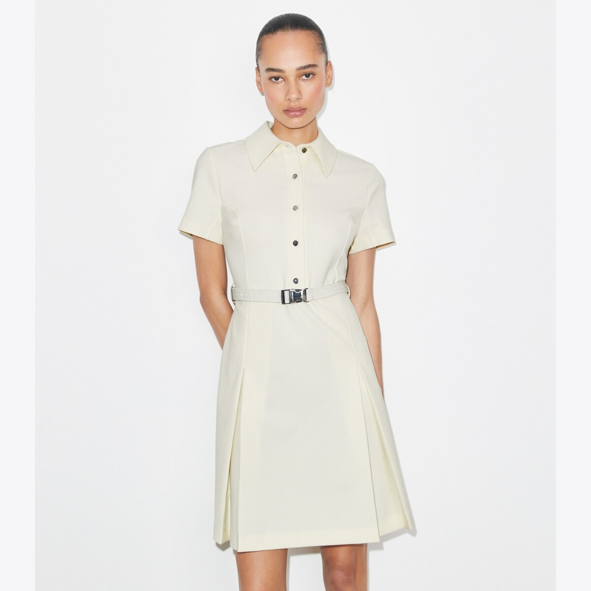 short-sleeve-pleated-golf-