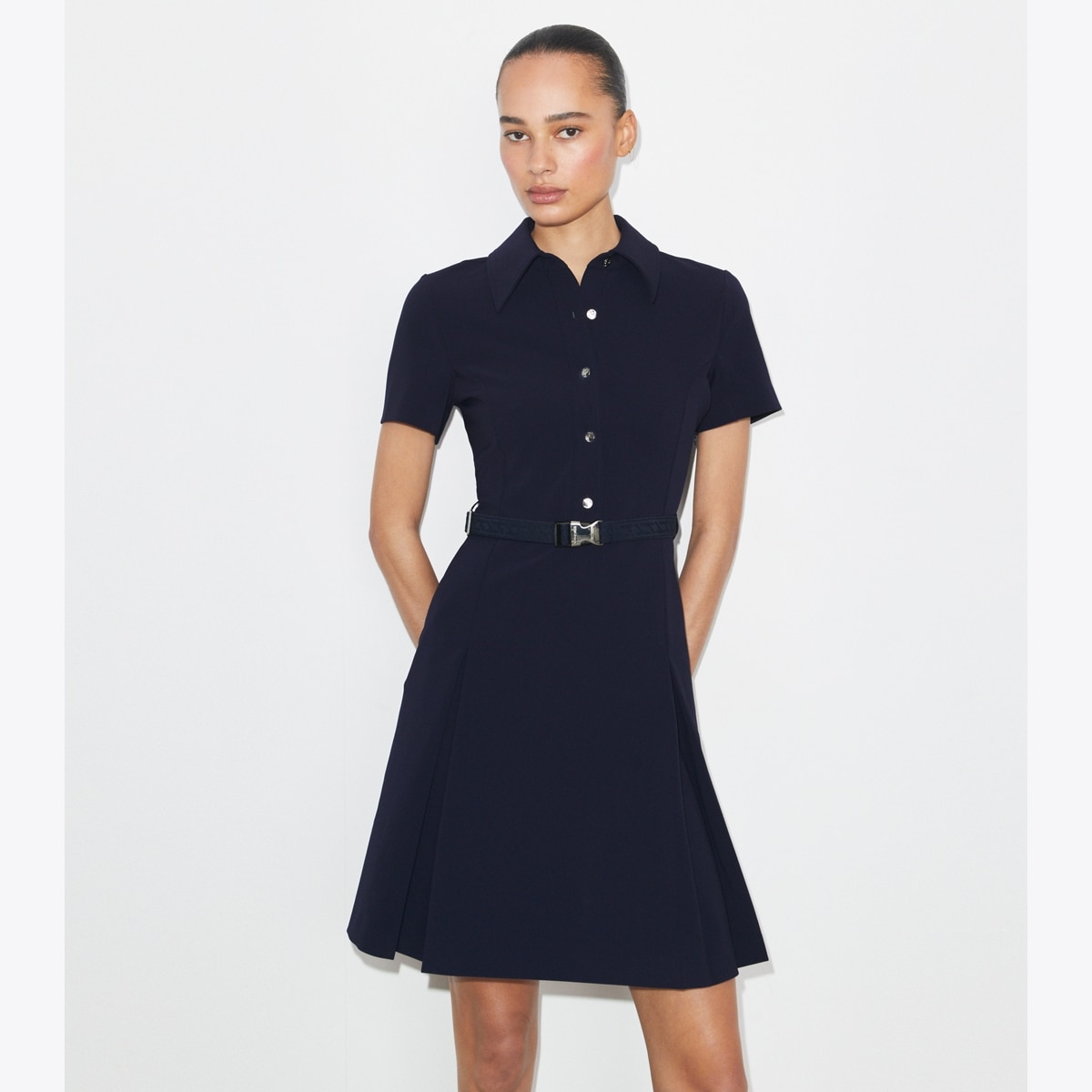 tory sport pleated golf dress Tory Burch Women's Short-Sleeve Pleated Golf Dress in New Ivory, size 6