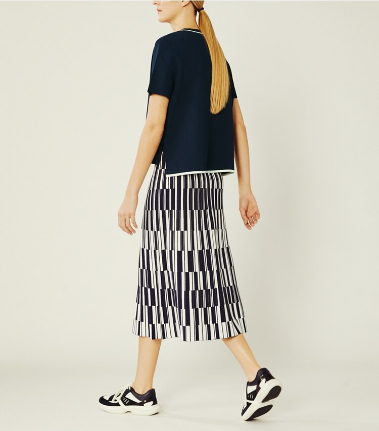 Tory Sport designer sweaters Short-Sleeve Tech Knit Sweater in Tory Navy on model back