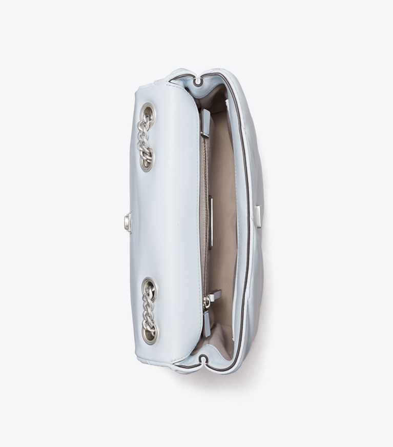 Tory Burch designer borse a tracolla Shoulder bag piccola convertibile Kira con pieghe in Ice Blue angle