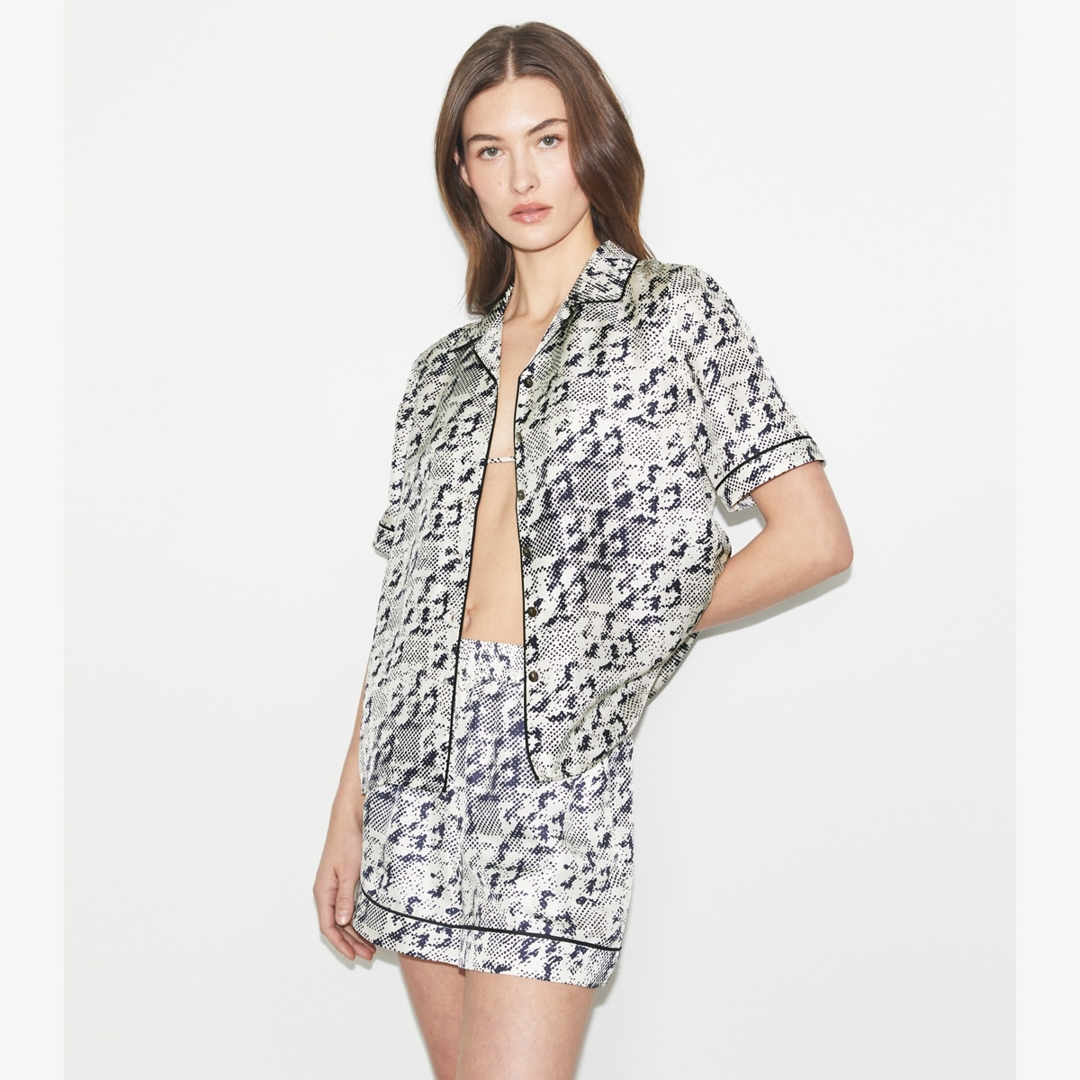 Tシャツ・カットソー Tory Burch SS25 Printed silk shirt (167742 113) Silk Camp Shirt: Women's Designer Coverups | Tory Burch