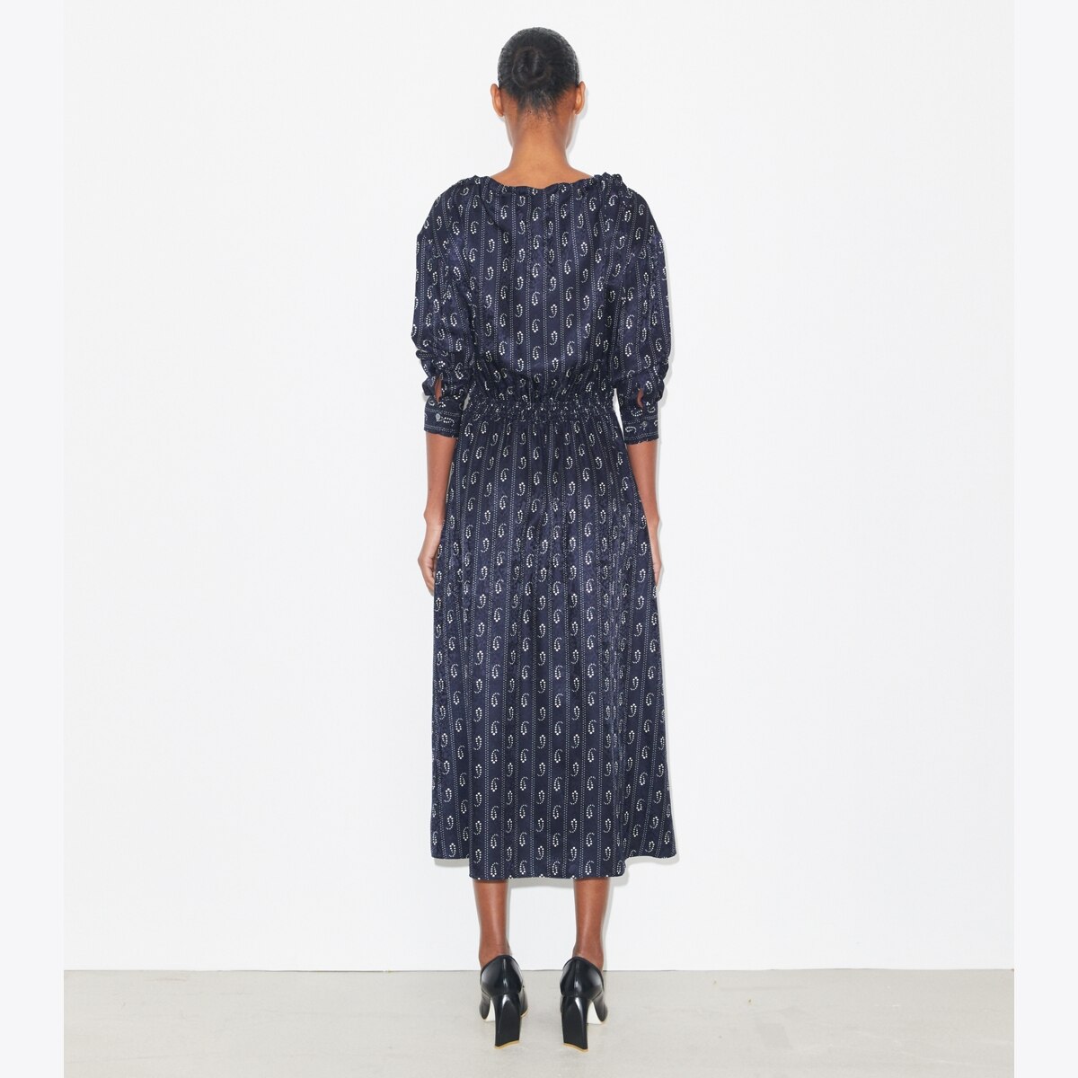 SILK DRESS - thumbnail 3
