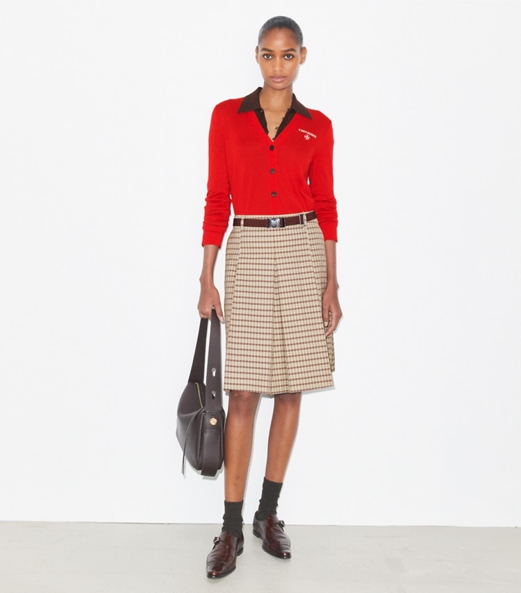 Tory Burch designer セーター シモーヌ ウール カーディガン in Holly Red モデル前面
