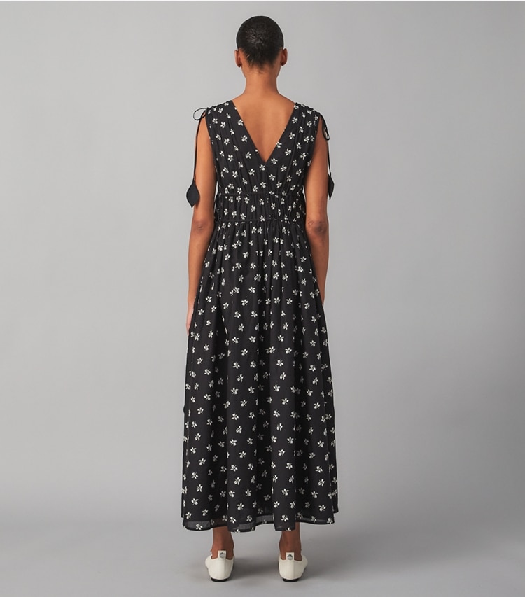 Tory Burch designer dresses Sleeveless Tie Dress in BLACK / NEW IVORY on model back