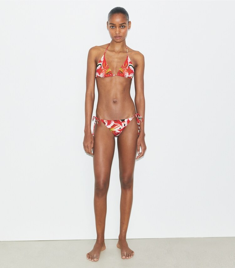 Tory Burch designer bikini Slip per bikini stampato con cordoncino in Pink Lily parte anteriore su modella